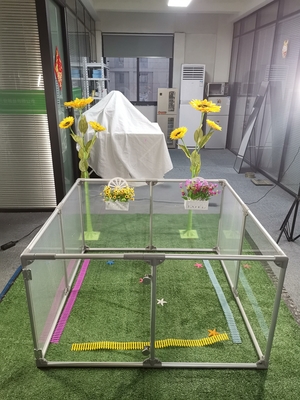 引けるアクリルアルミニウム大型犬の遊び場 重荷ペット安全フェンス 備品