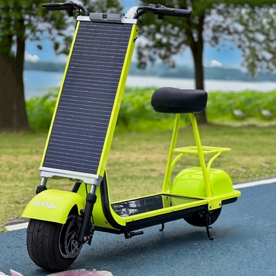 36Vソーラースクーター スリムソーラーパネルと折りたたむデザイン 充電回数35-70km