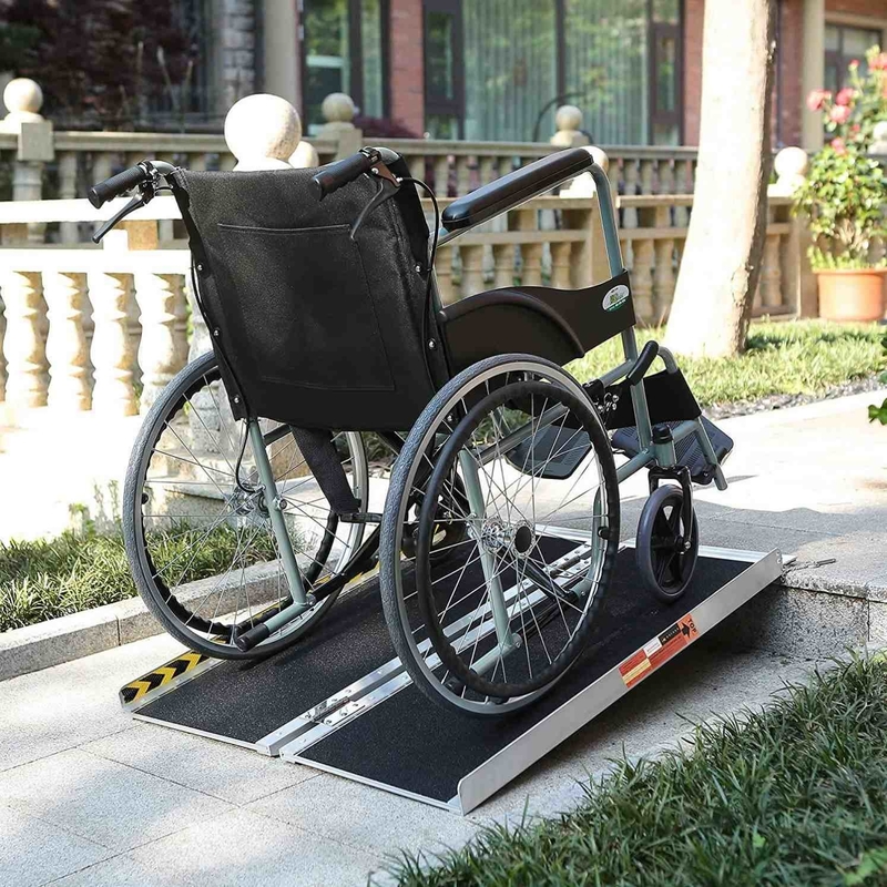 軽い車椅子ランプ 滑らないアルミランプ 家庭用 荷重600ポンド